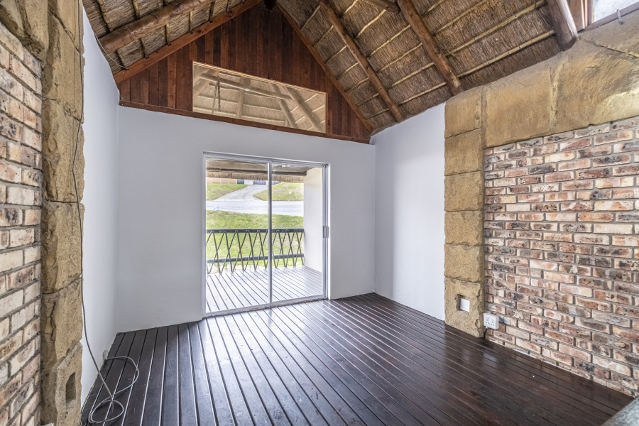 4 Bedroom Property for Sale in Seaview Eastern Cape
